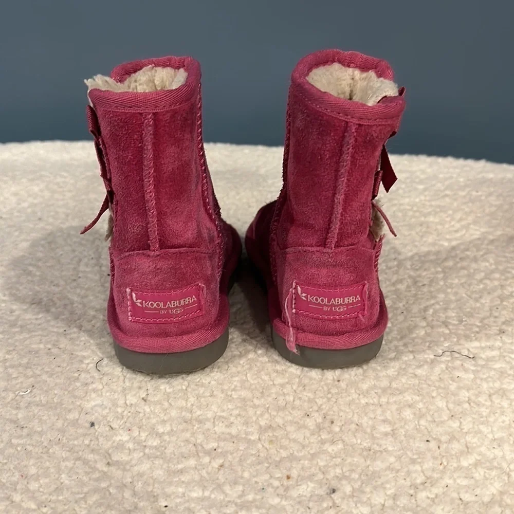UGG Koolaburra size 7 toddler